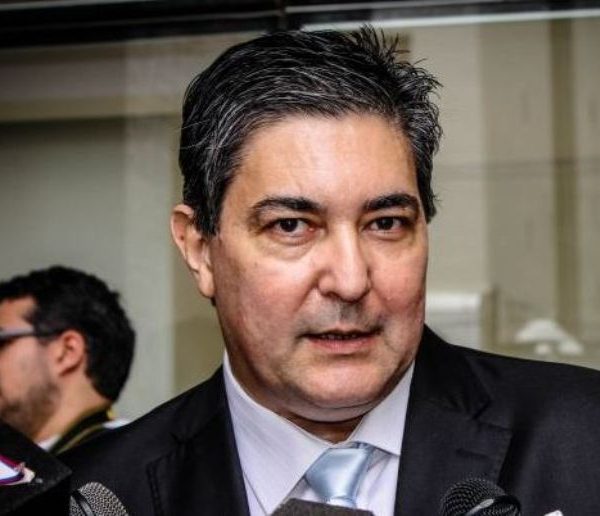 Sergio Lanziani no responde a sus mandos naturales