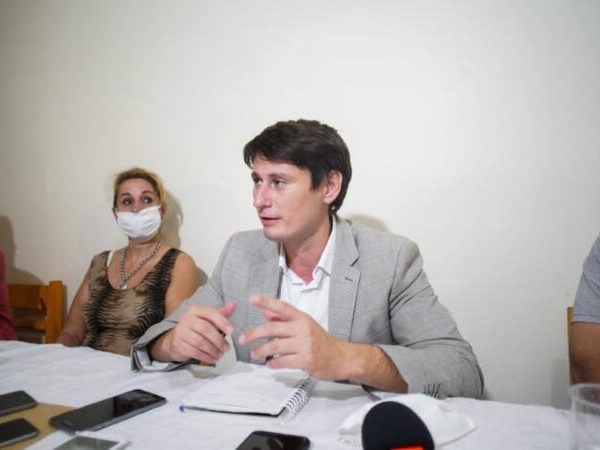 Denuncian a candidato de La Cámpora por violencia de género